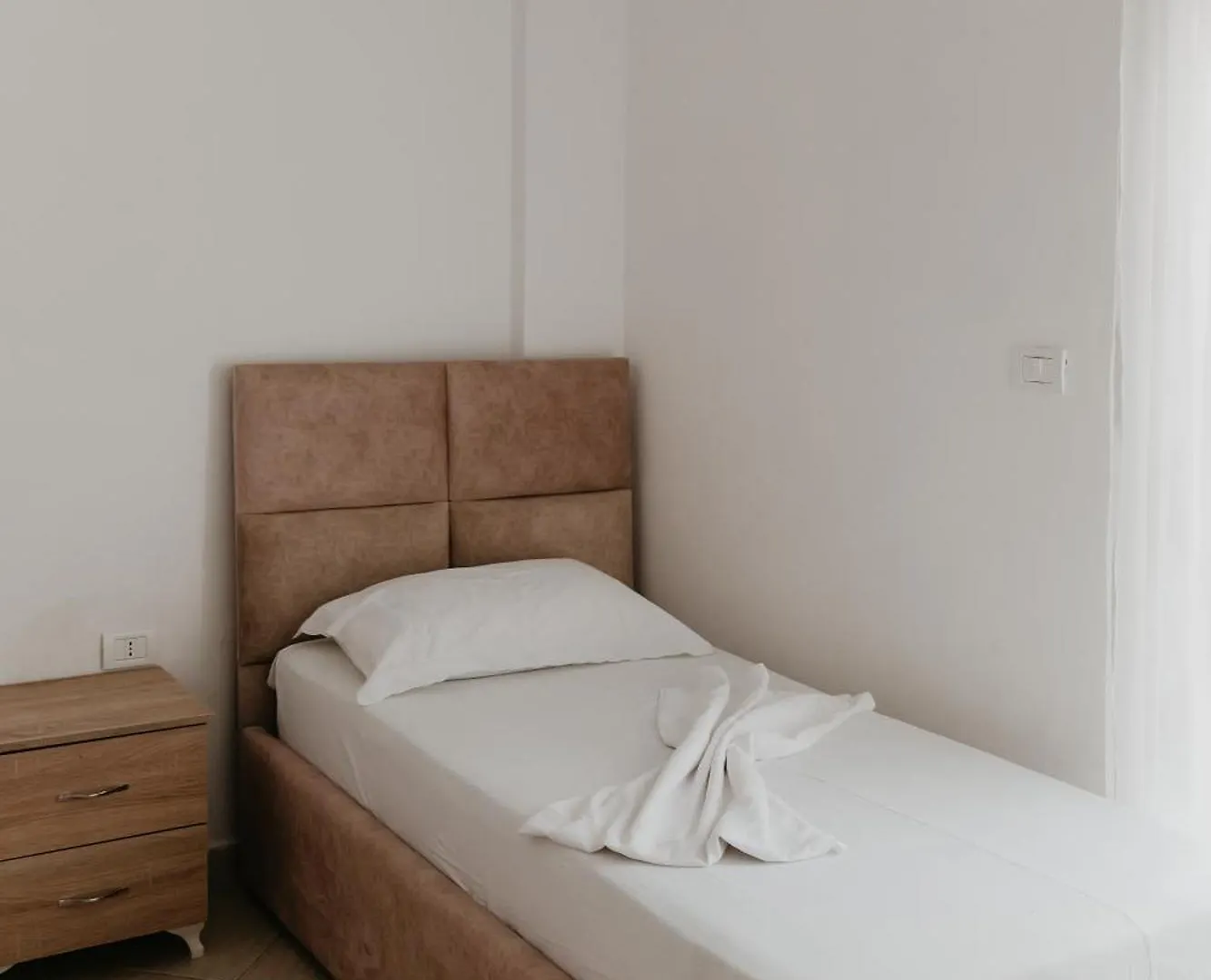 Vila Dael Durres Guest house