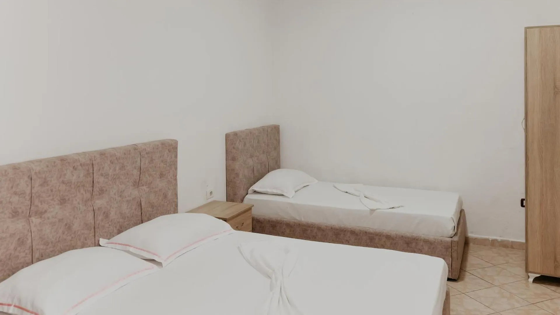 Guest house Vila Dael Durres Albania